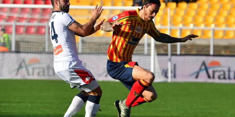 Tìm hiểu phong độ hai đội Genoa vs Lecce trước trận đấu ngày 15/03